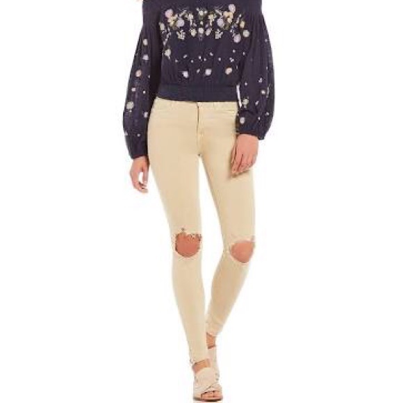 Free People Jeans 25R - Picture 4 of 5